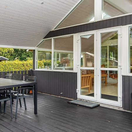 8 Person Holiday Home In Hovborg Exterior photo